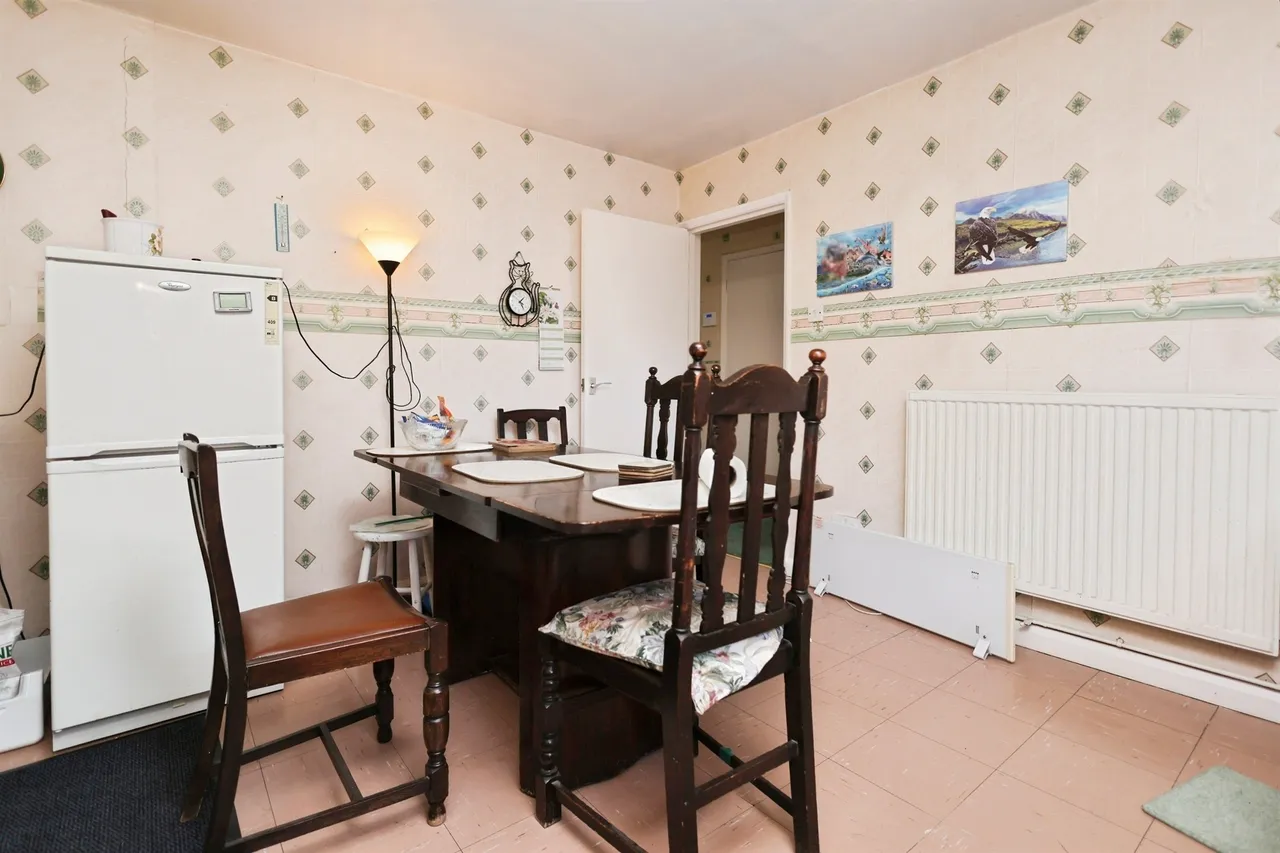 Corbett Crescent, Stourbridge, DY8, photo 9