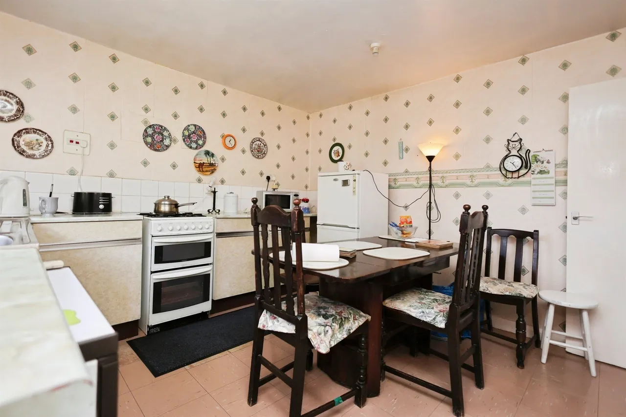 Corbett Crescent, Stourbridge, DY8, photo 8
