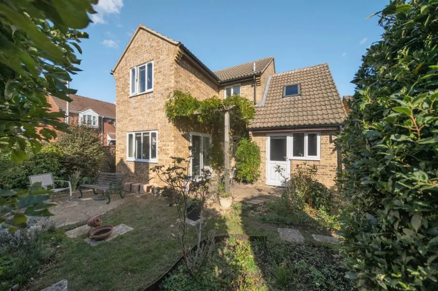 Golding Close, Thatcham, RG19, photo 18