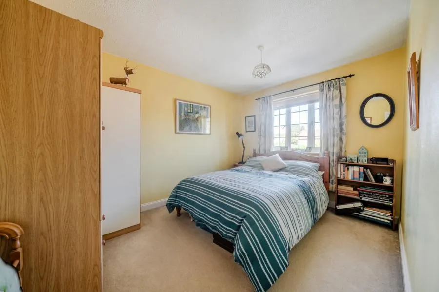 Golding Close, Thatcham, RG19, photo 9