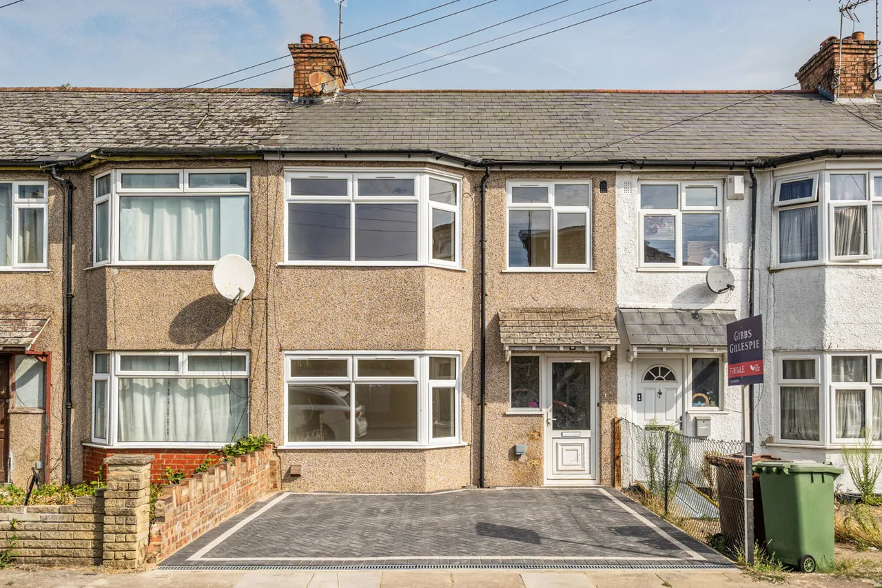 3 bed house for sale, Hill Crescent, Harrow, HA1