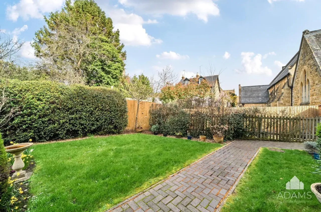 Blenheim Court, Back Lane, Winchcombe, photo 12