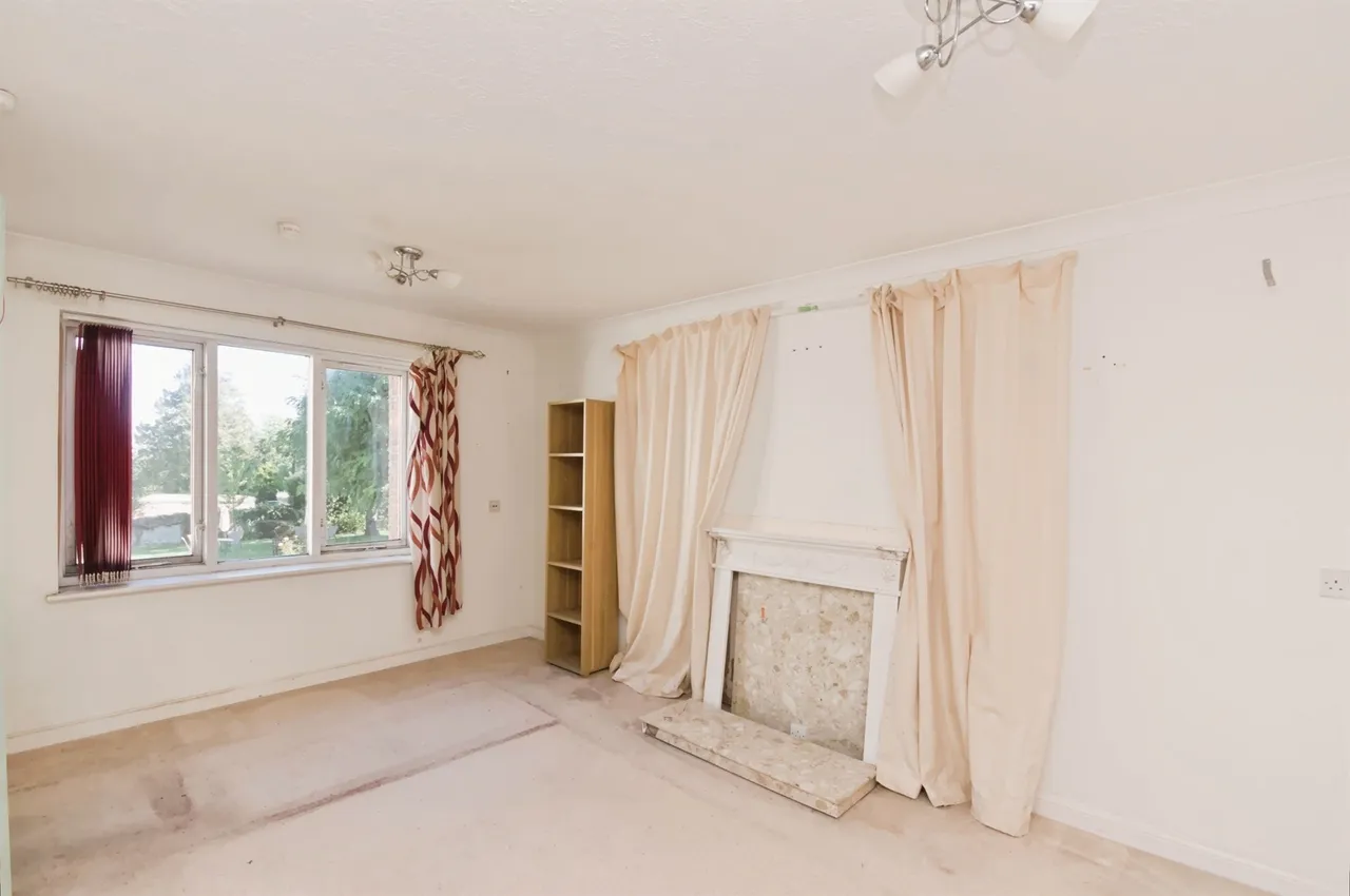 Clover Court, Haywards Heath, RH16, photo 5