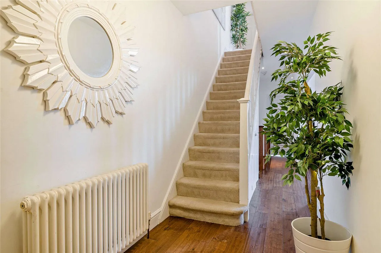 Warminster Road, Bathampton, BA2, photo 17