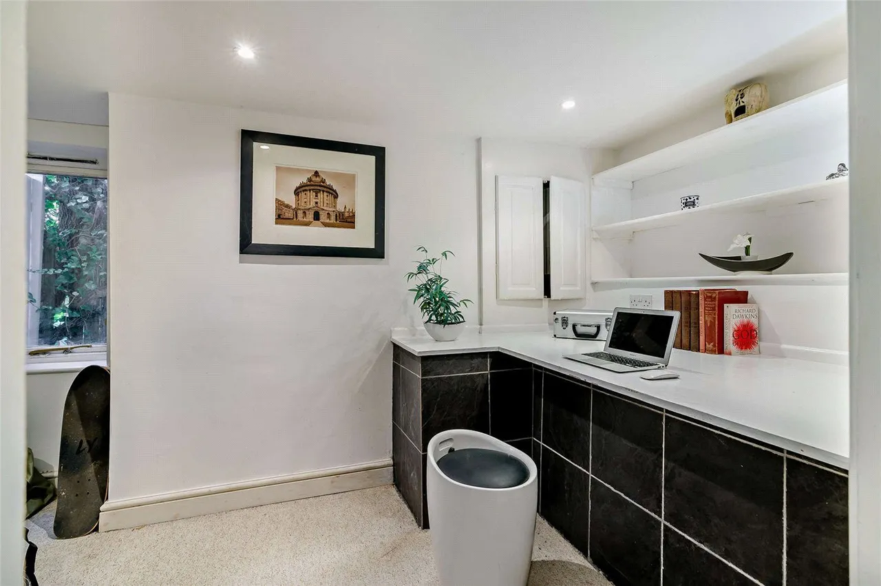 Warminster Road, Bathampton, BA2, photo 12