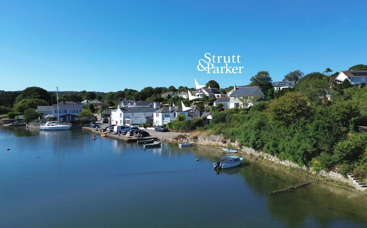 Trevellan Road, Mylor Bridge, TR11, photo 13