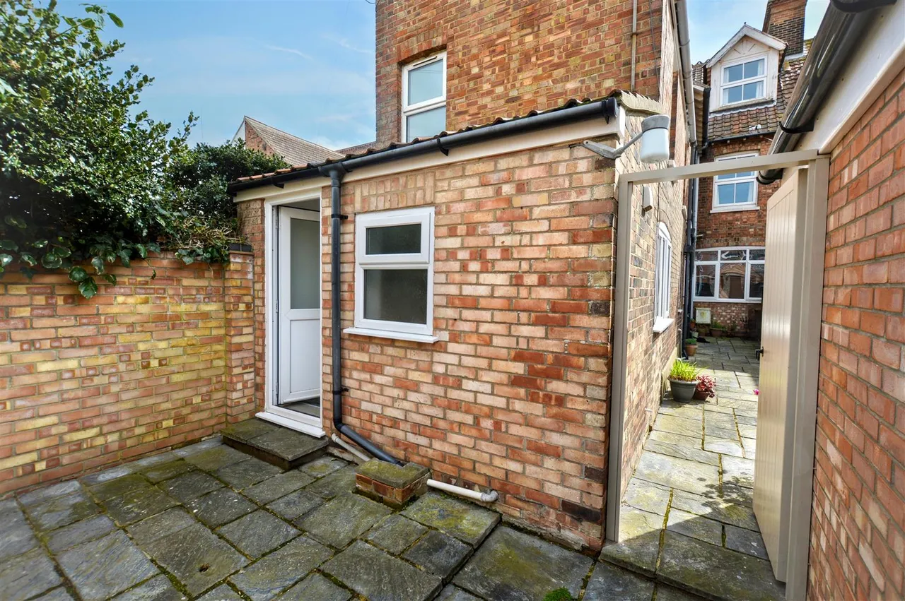 Morris Street, Sheringham, NR26, photo 24