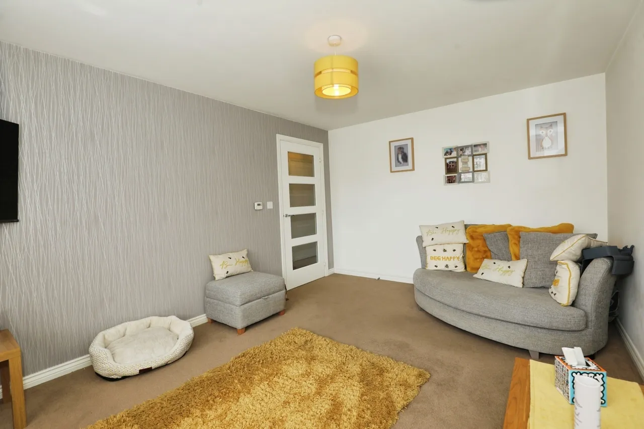 Pickering Croft Place, CREWE, Cheshire, CW1, photo 6