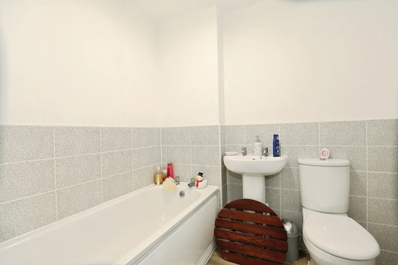 Pickering Croft Place, CREWE, Cheshire, CW1, photo 18