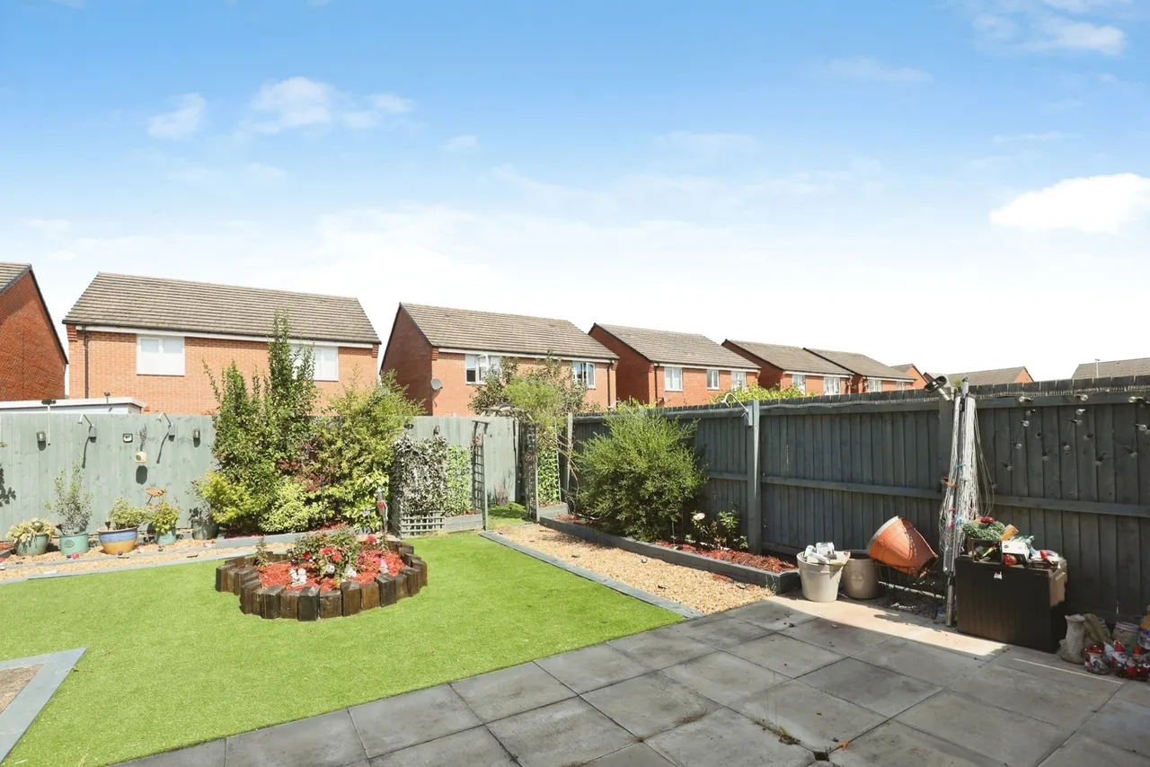 Pickering Croft Place, CREWE, Cheshire, CW1, photo 19