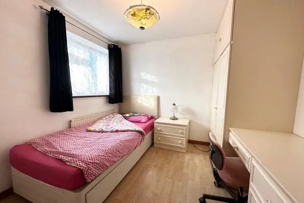 Petunia Crescent, Chelmsford, CM1, photo 8