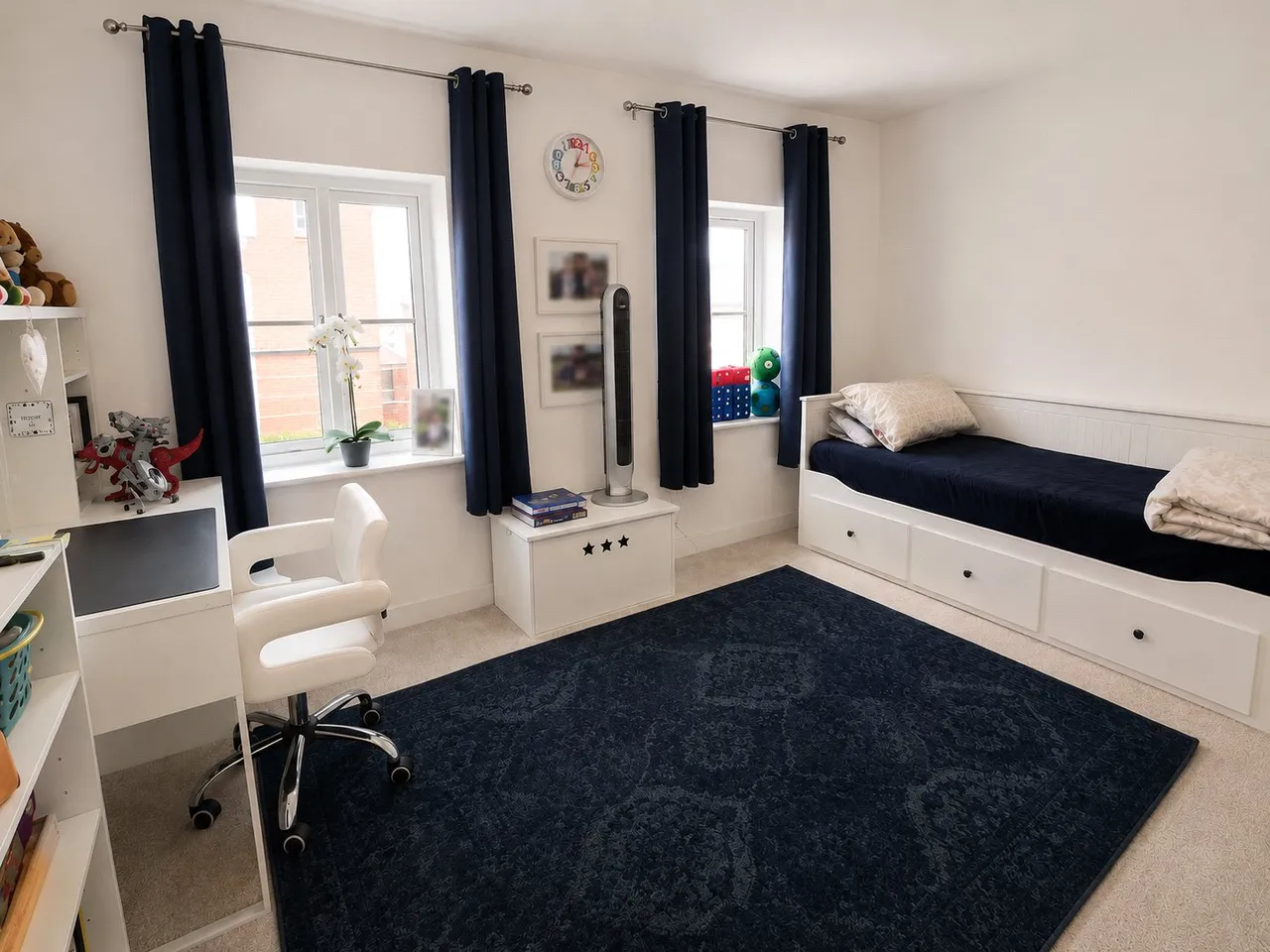 Montgomery Avenue, Wellesley, Aldershot, Hampshire, GU11 4AX, photo 6
