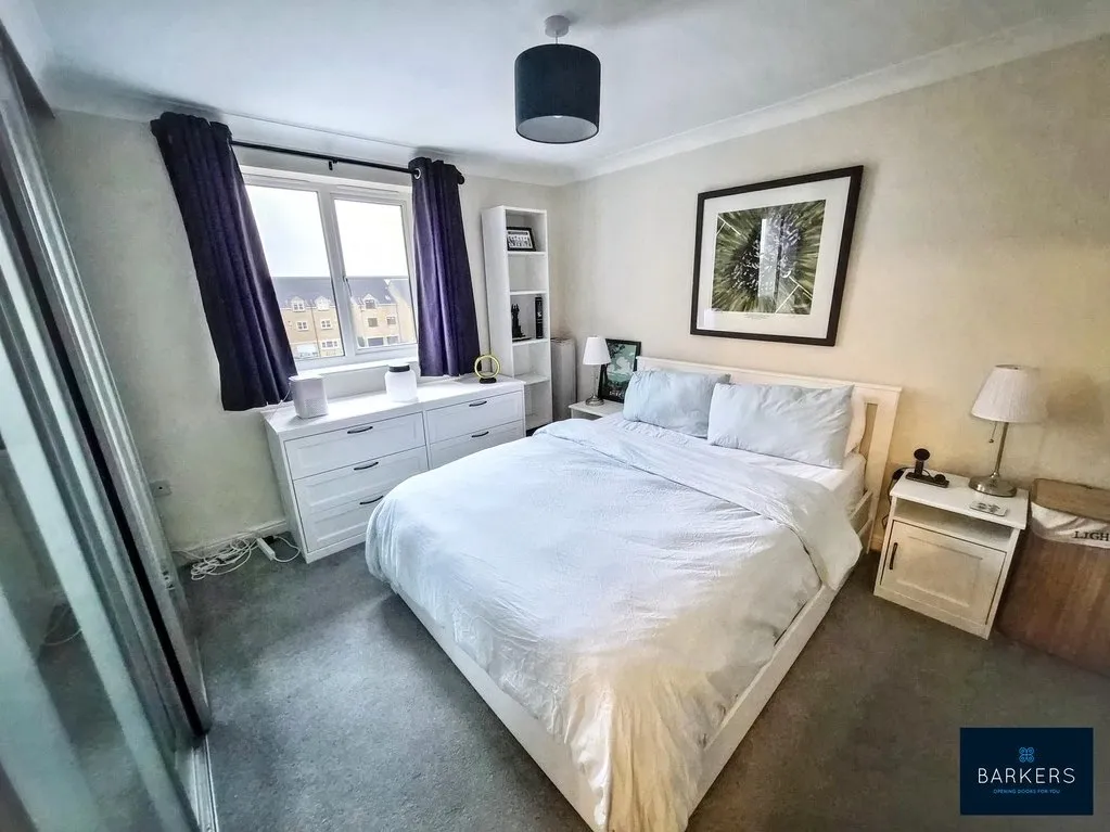 Bank View, Birkenshaw BD11 2AG, photo 6