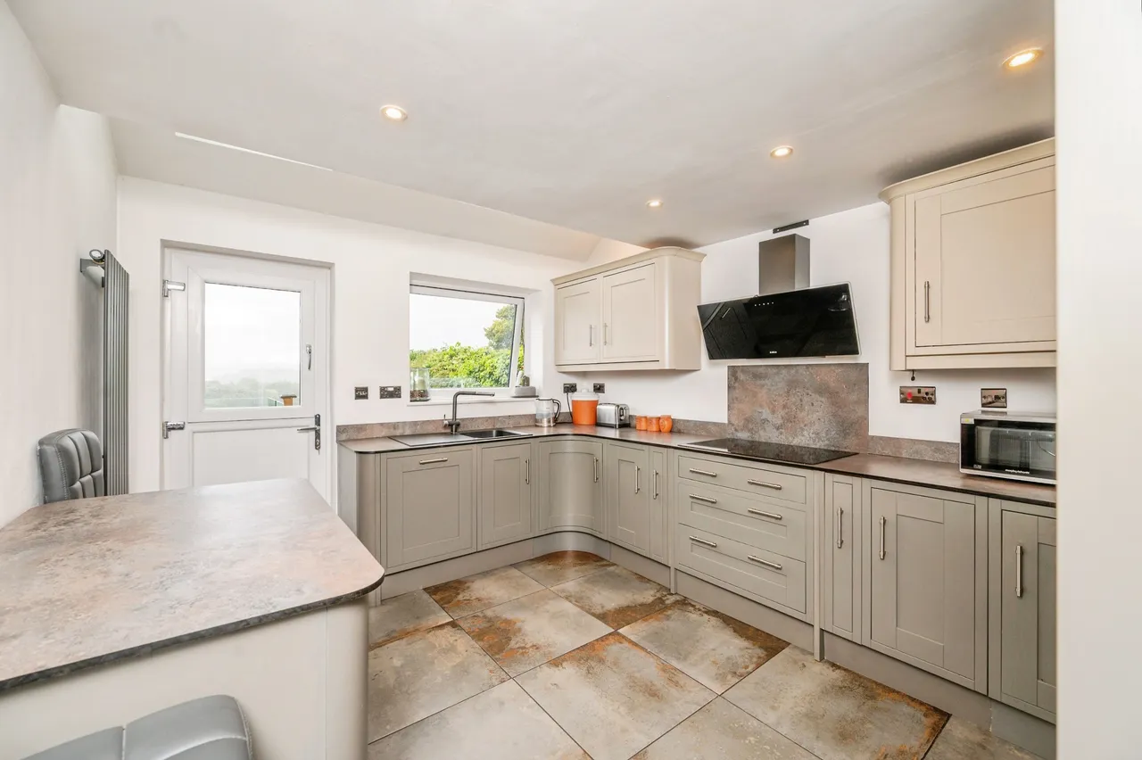 Baldwin Road, Kidderminster, photo 5