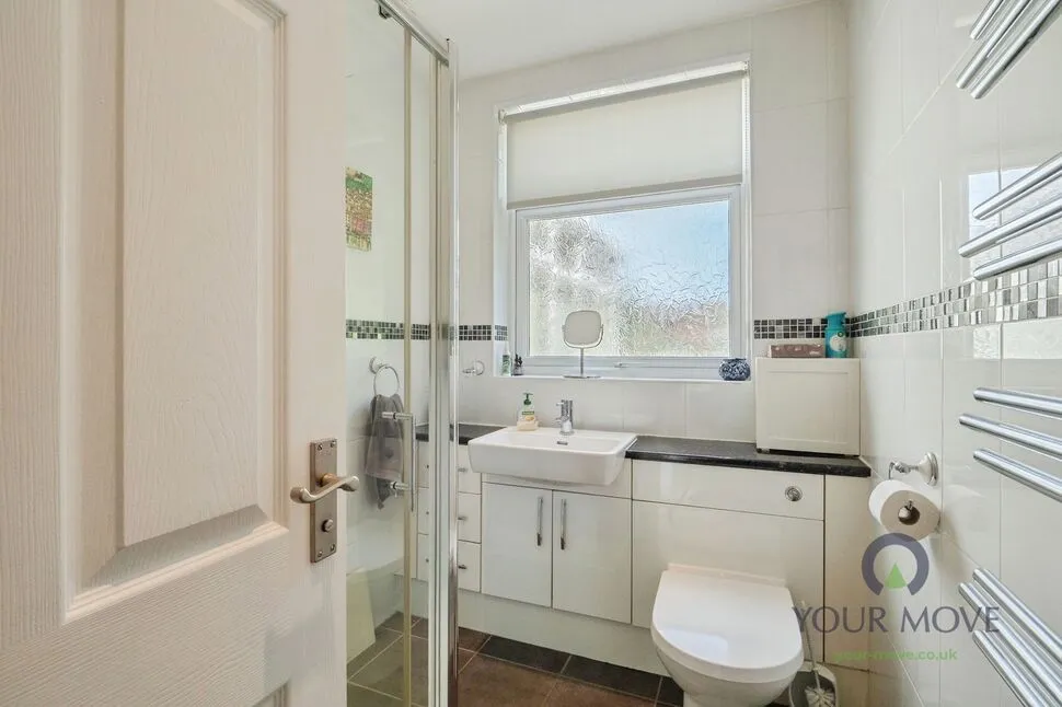Grange Drive, Glen Parva, Leicestershire, LE2, photo 8