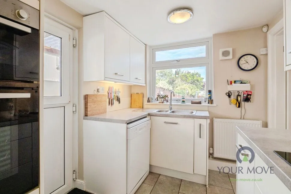 Grange Drive, Glen Parva, Leicestershire, LE2, photo 9