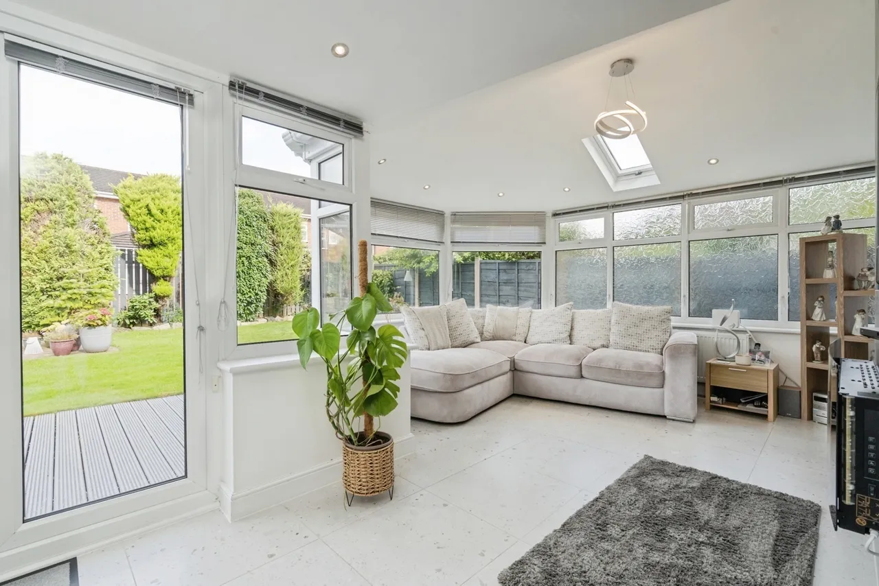 Sandalwood, Westhoughton, BL5, photo 4
