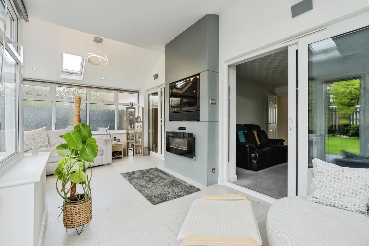 Sandalwood, Westhoughton, BL5, photo 11