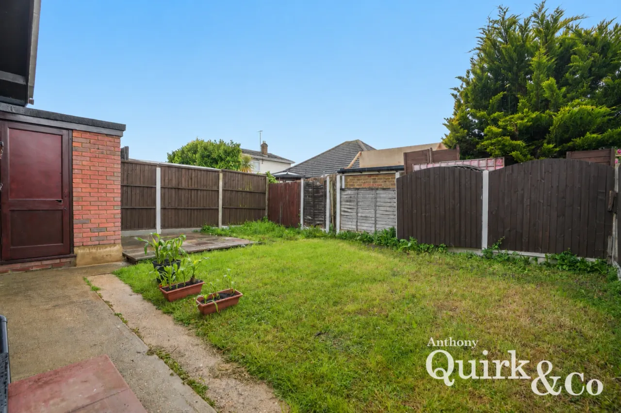 Sydervelt Road, Canvey Island, SS8, photo 8