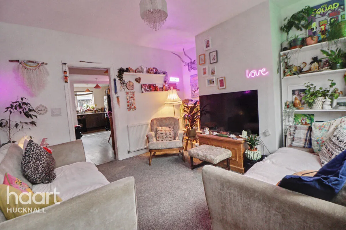 Florence Street, Nottingham, NG15, photo 2