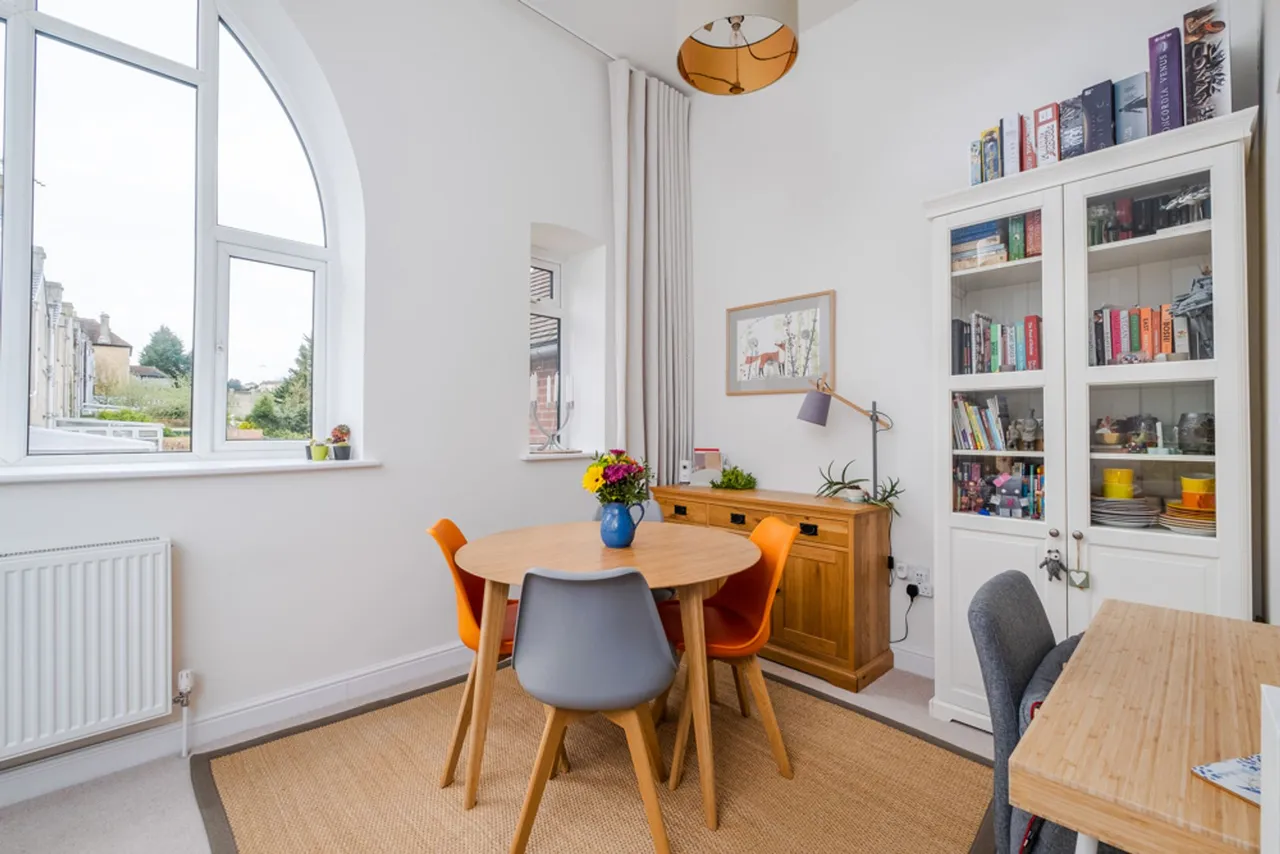 Coronation Avenue, Bath, BA2, photo 3