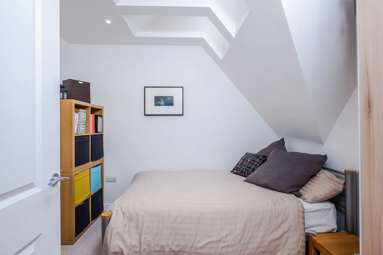 Coronation Avenue, Bath, BA2, photo 13