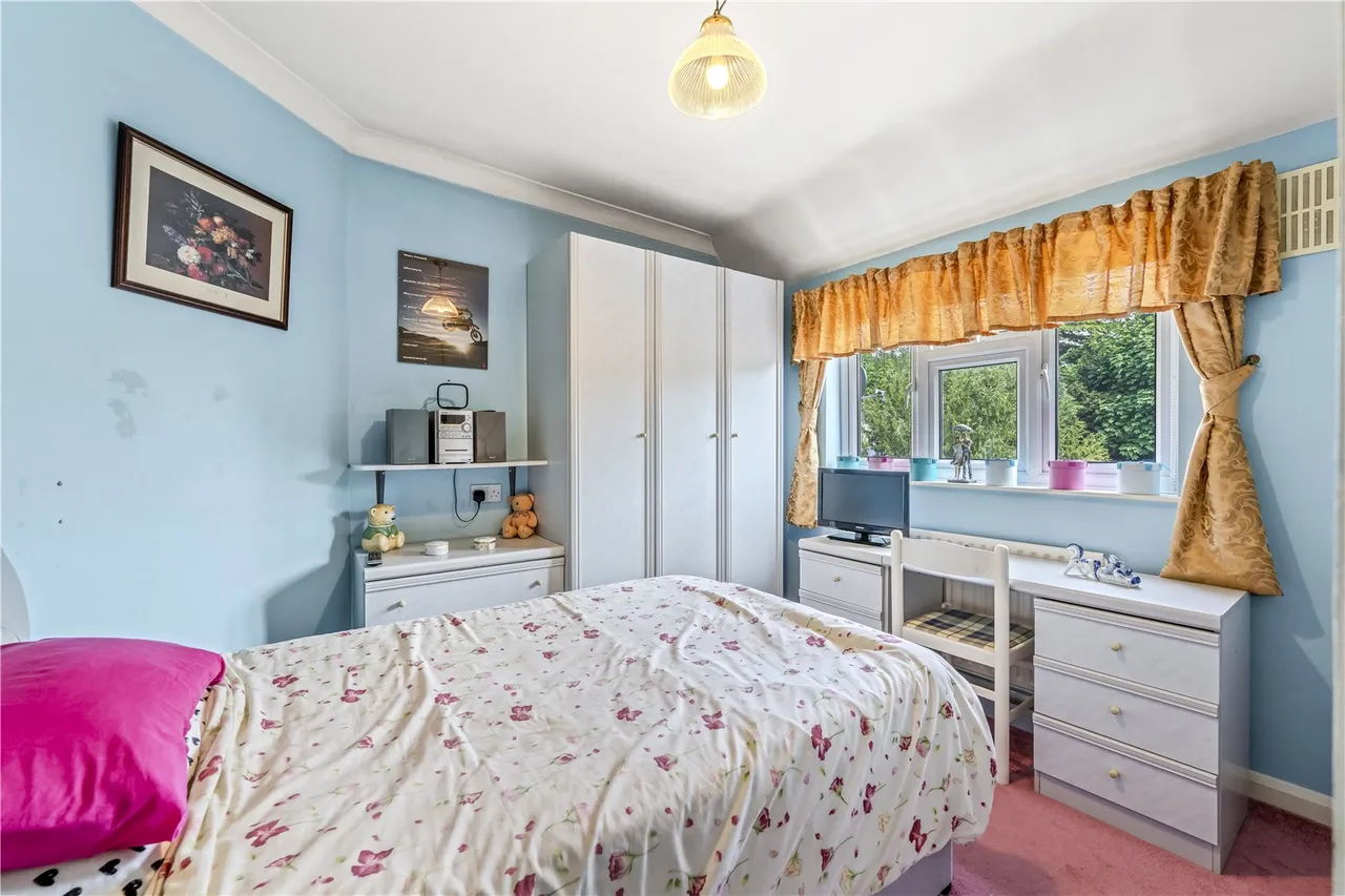 Laurel Road, Hampton Hill, TW12 1JH, photo 7