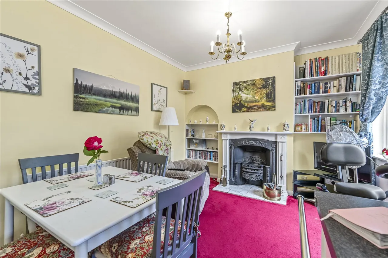 Laurel Road, Hampton Hill, TW12 1JH, photo 4