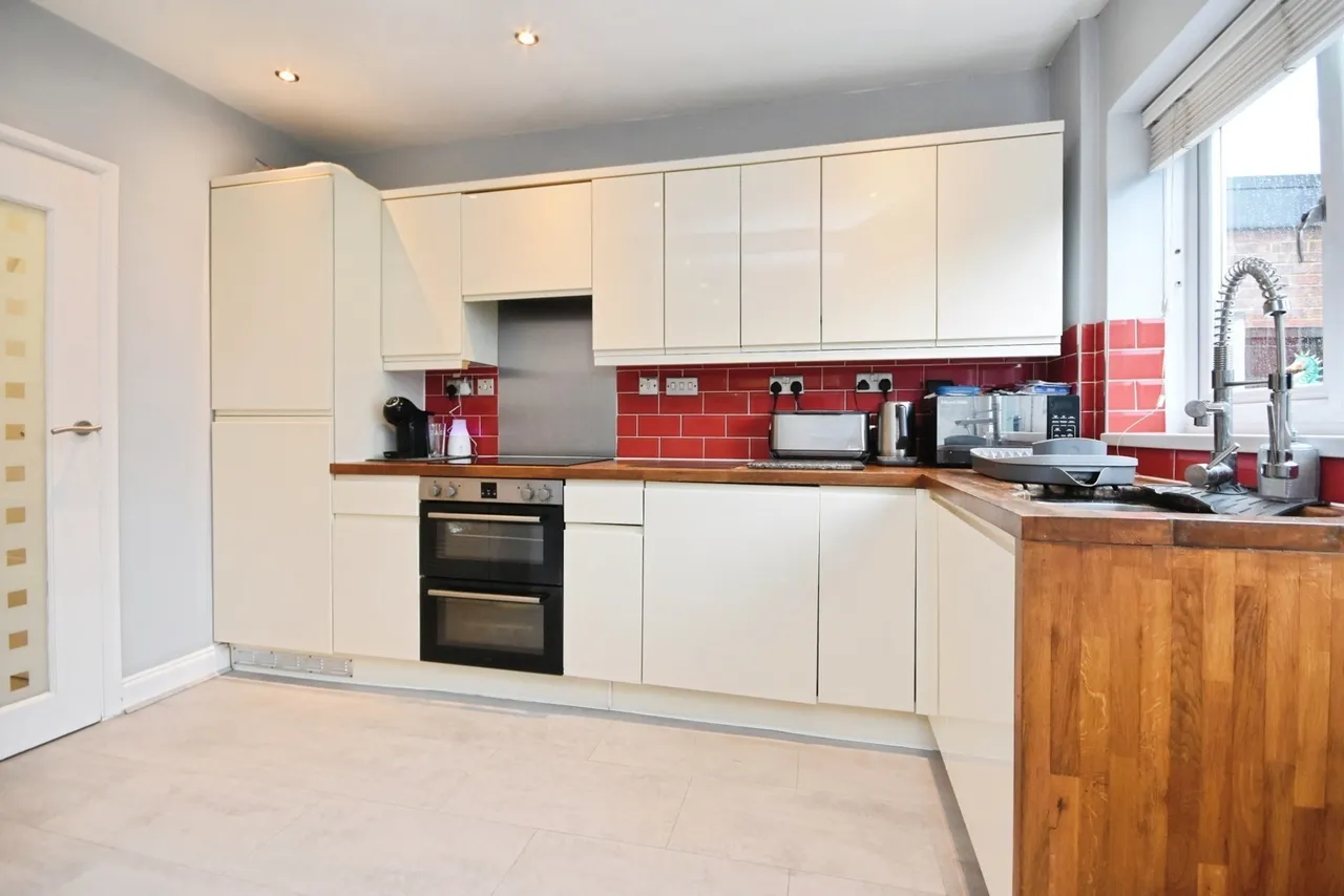 Fetherston Road, Stanford-le-Hope, SS17, photo 9