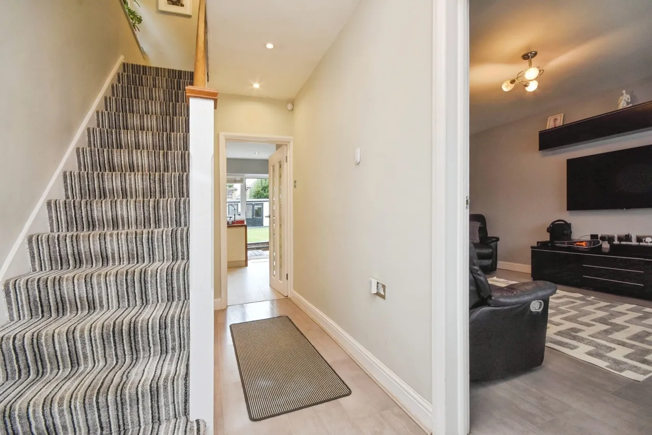Fetherston Road, Stanford-le-Hope, SS17, photo 11