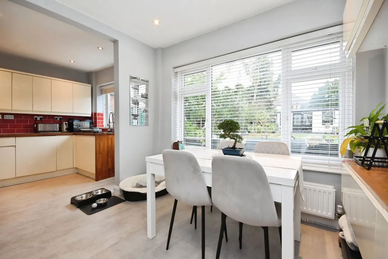 Fetherston Road, Stanford-le-Hope, SS17, photo 6