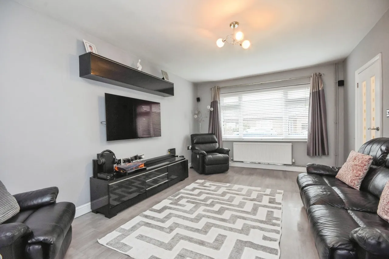 Fetherston Road, Stanford-le-Hope, SS17, photo 2