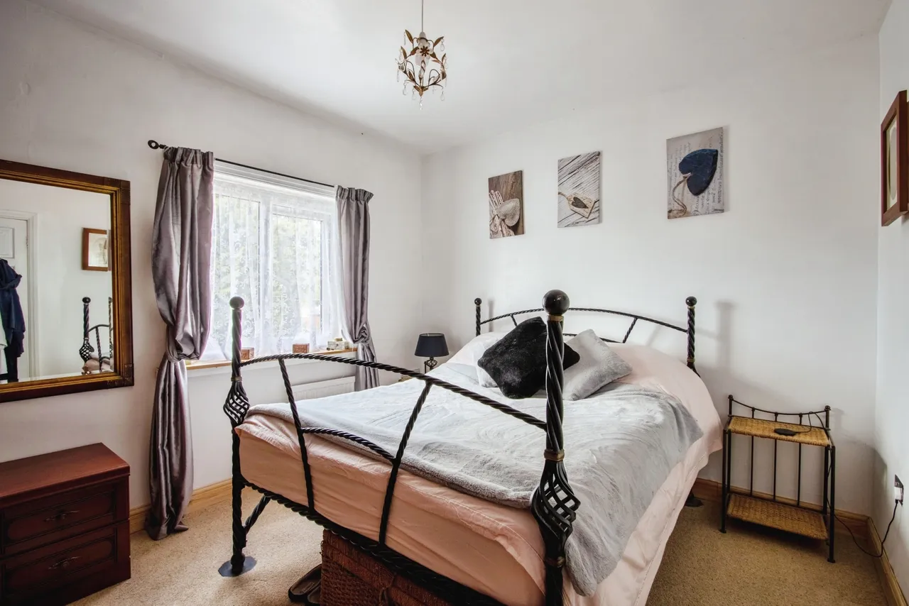 Broadway, Leeds, LS15, photo 9