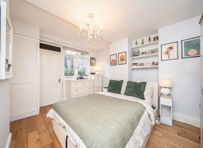 Offord Road, Barnsbury, N1, photo 4