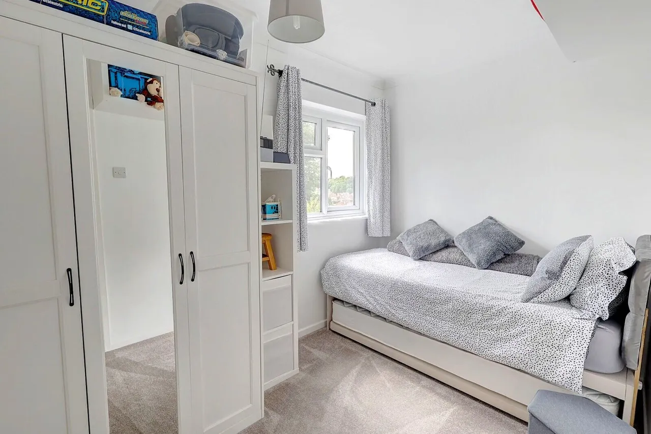 Nightingale Close, High Wycombe, HP15, photo 12