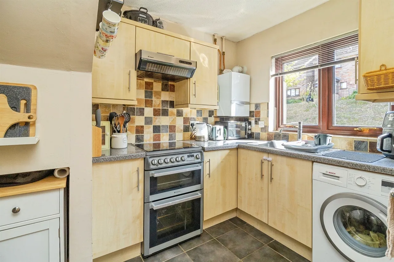 Brook Street, Tring, HP23, photo 5
