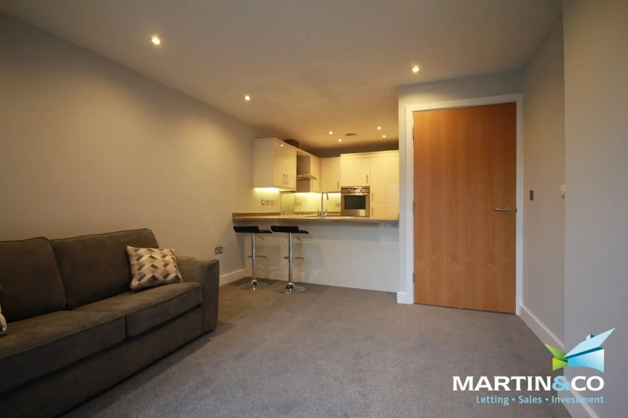 High Street, Harborne, B17, photo 5