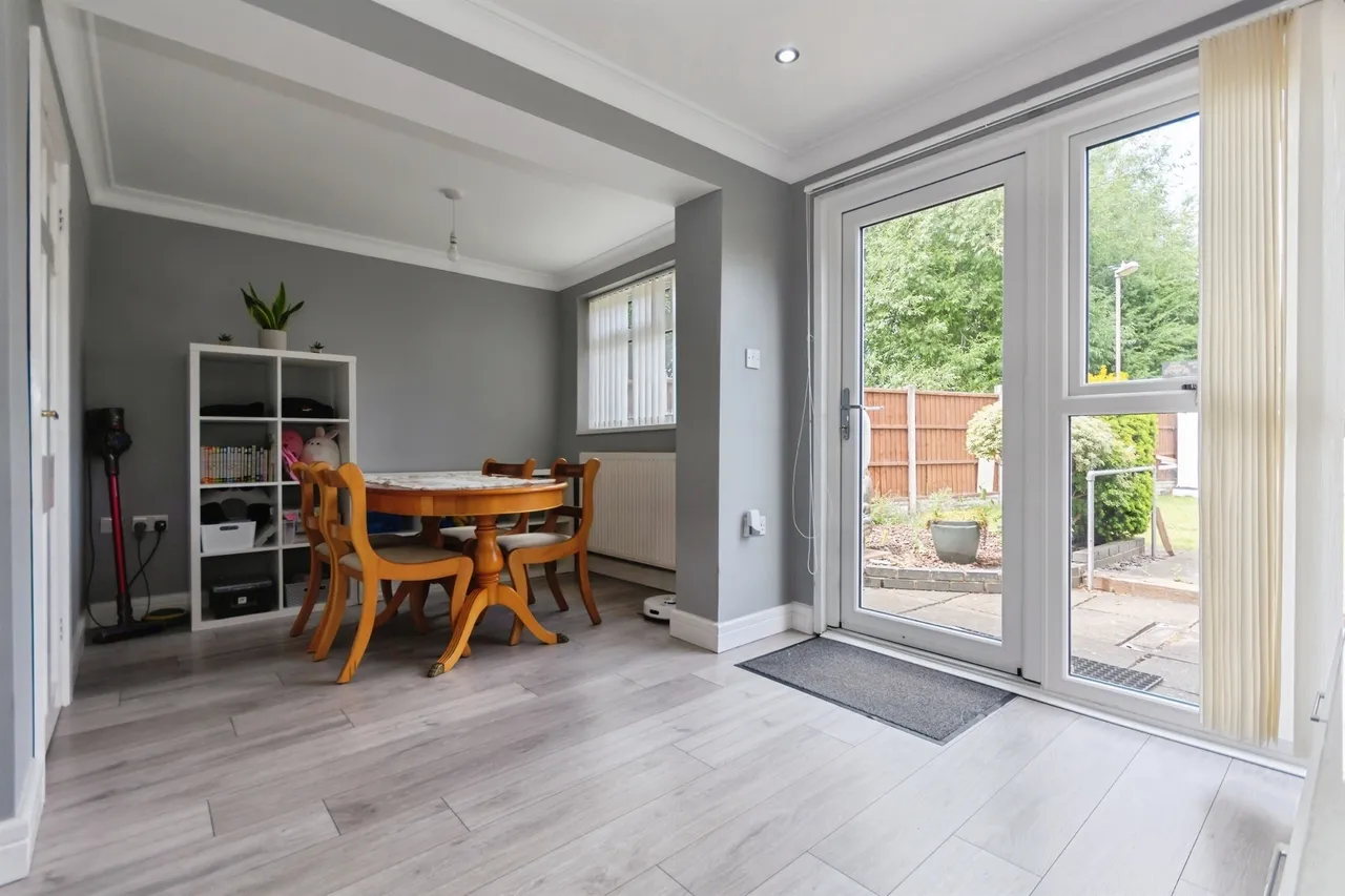 Vale Close, Birmingham, B32, photo 8
