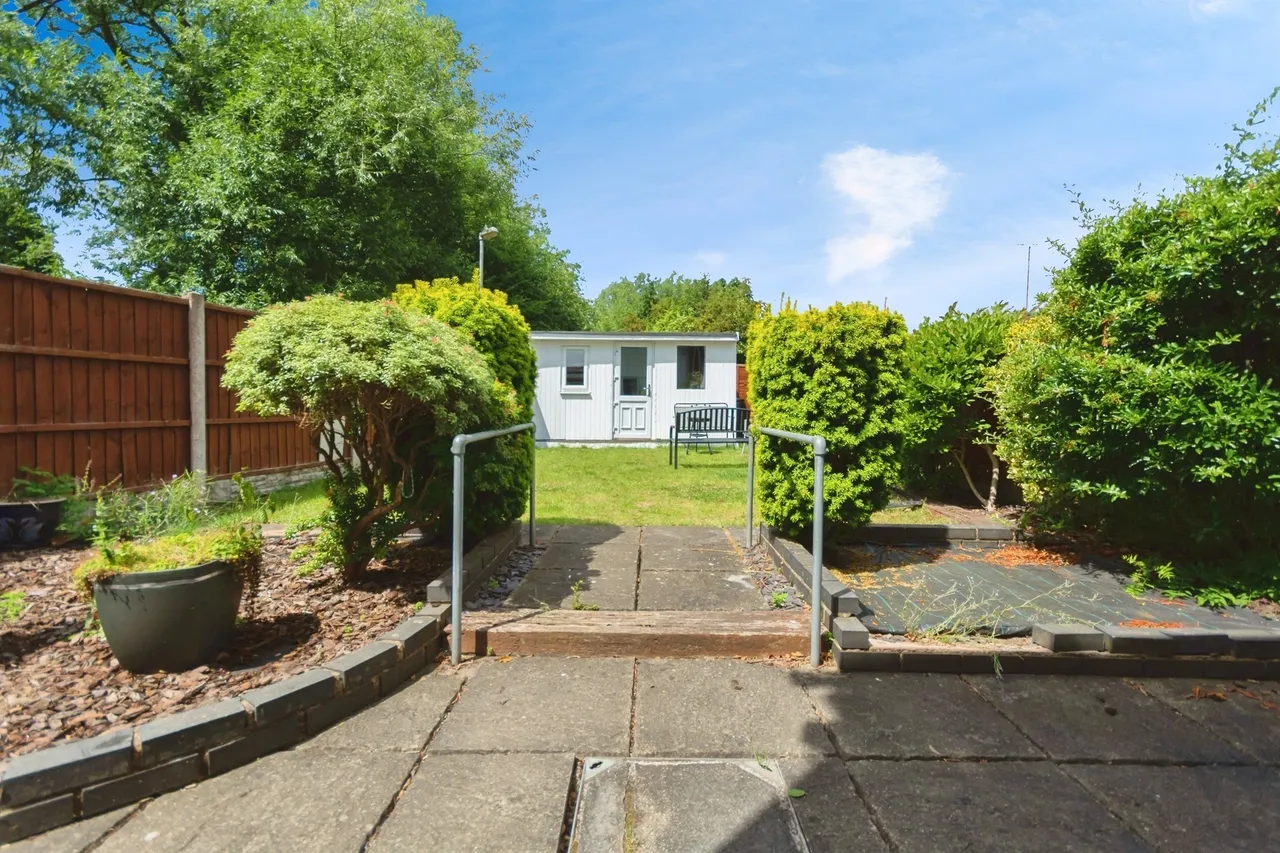 Vale Close, Birmingham, B32, photo 26