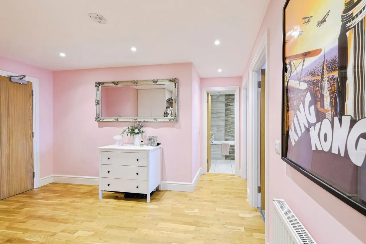 London Road, Sutton, SM3, photo 6