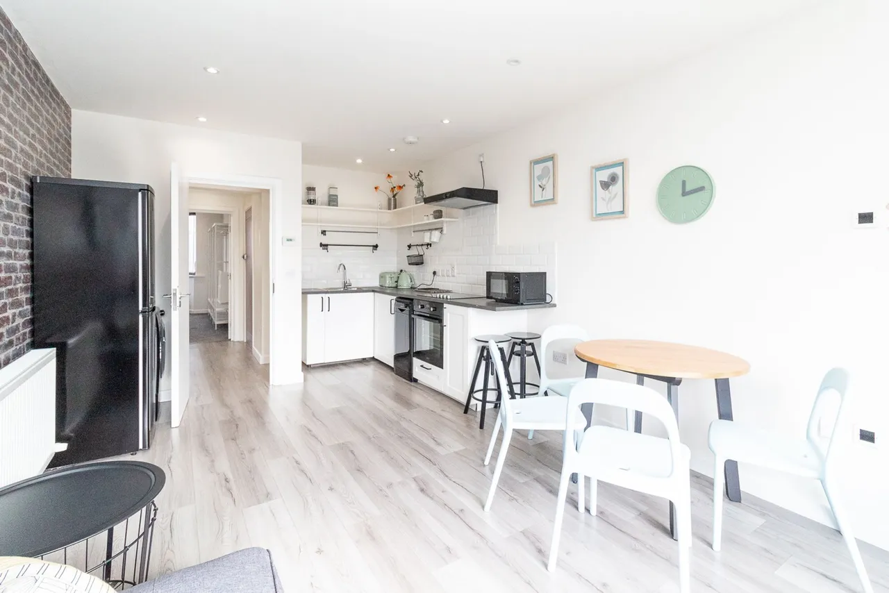 Hendon Way, NW4, photo 4