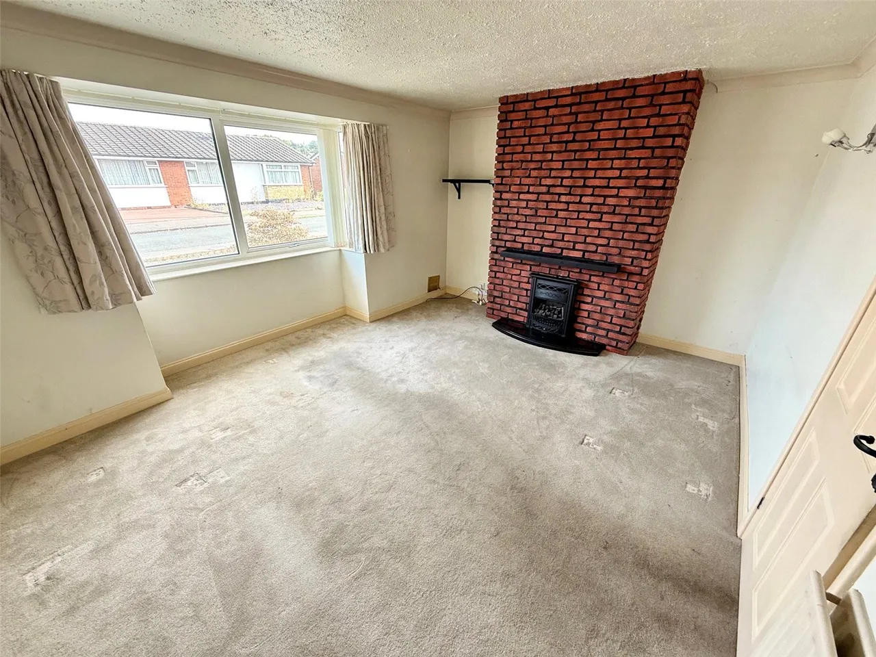 Willowdene, Stourport-on-Severn, Worcestershire, DY13 9NQ, photo 4