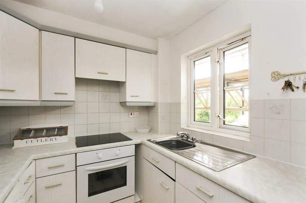 Caraway Place, Wallington, SM6, photo 4
