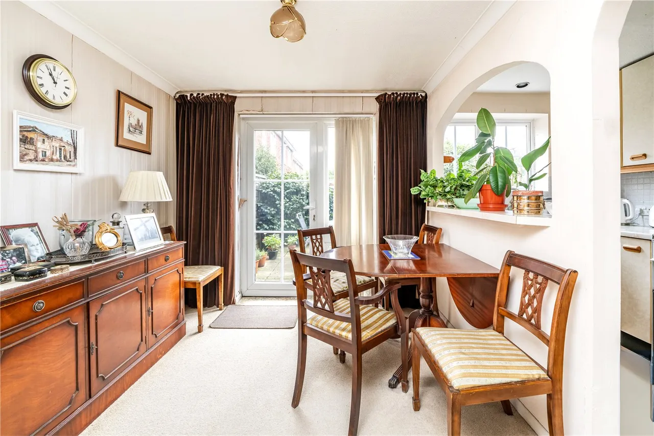 Appleby Close, Twickenham, TW2 5NA, photo 5