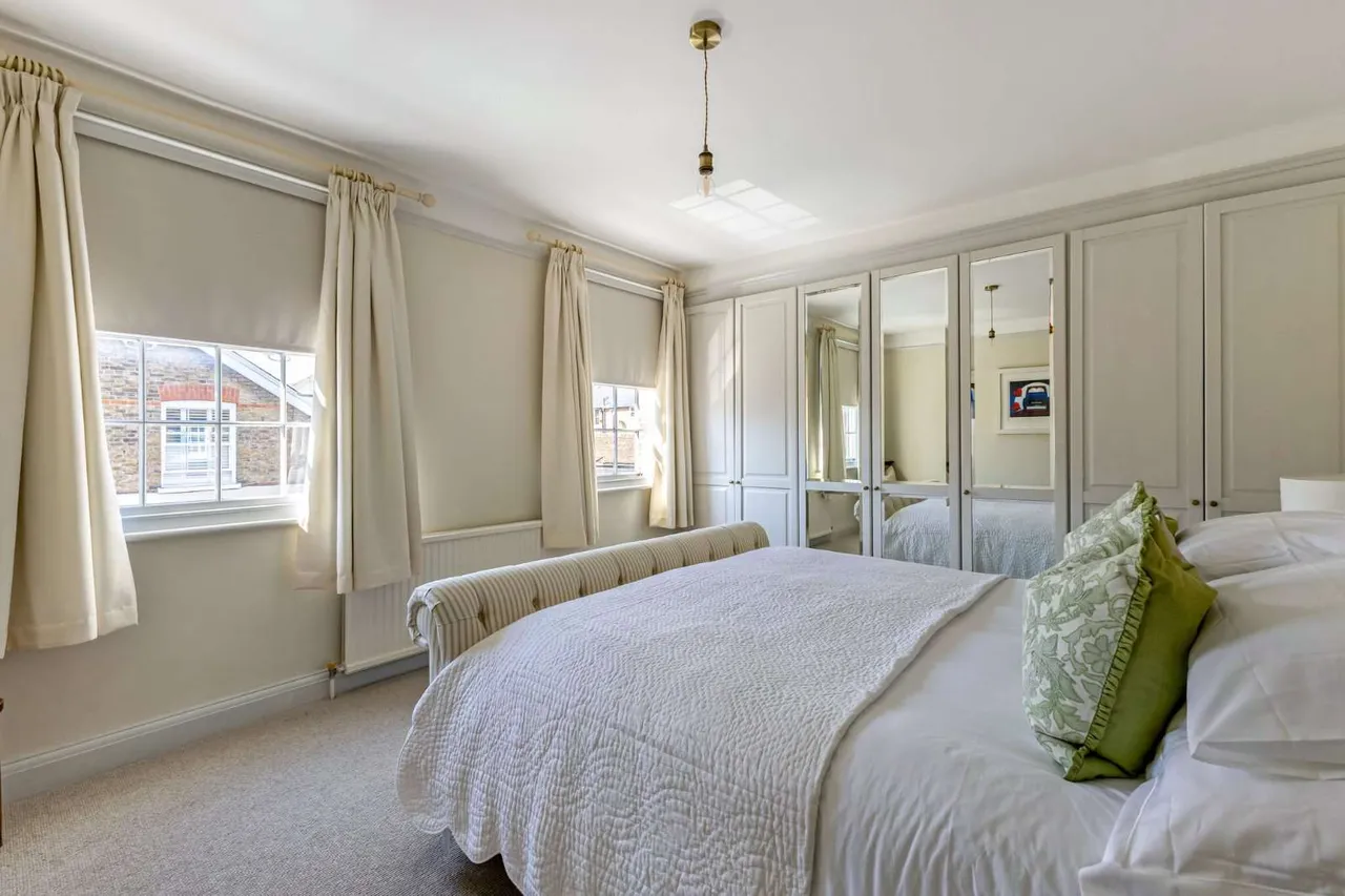Grove Road, Windsor, Berkshire, SL4 1HS, photo 11