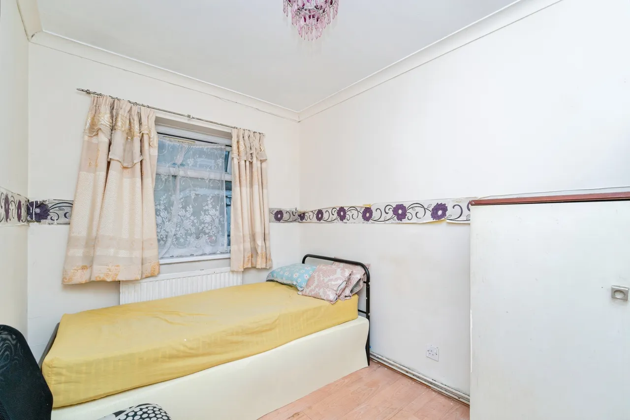 Avenue Road, Southall, UB1, photo 8
