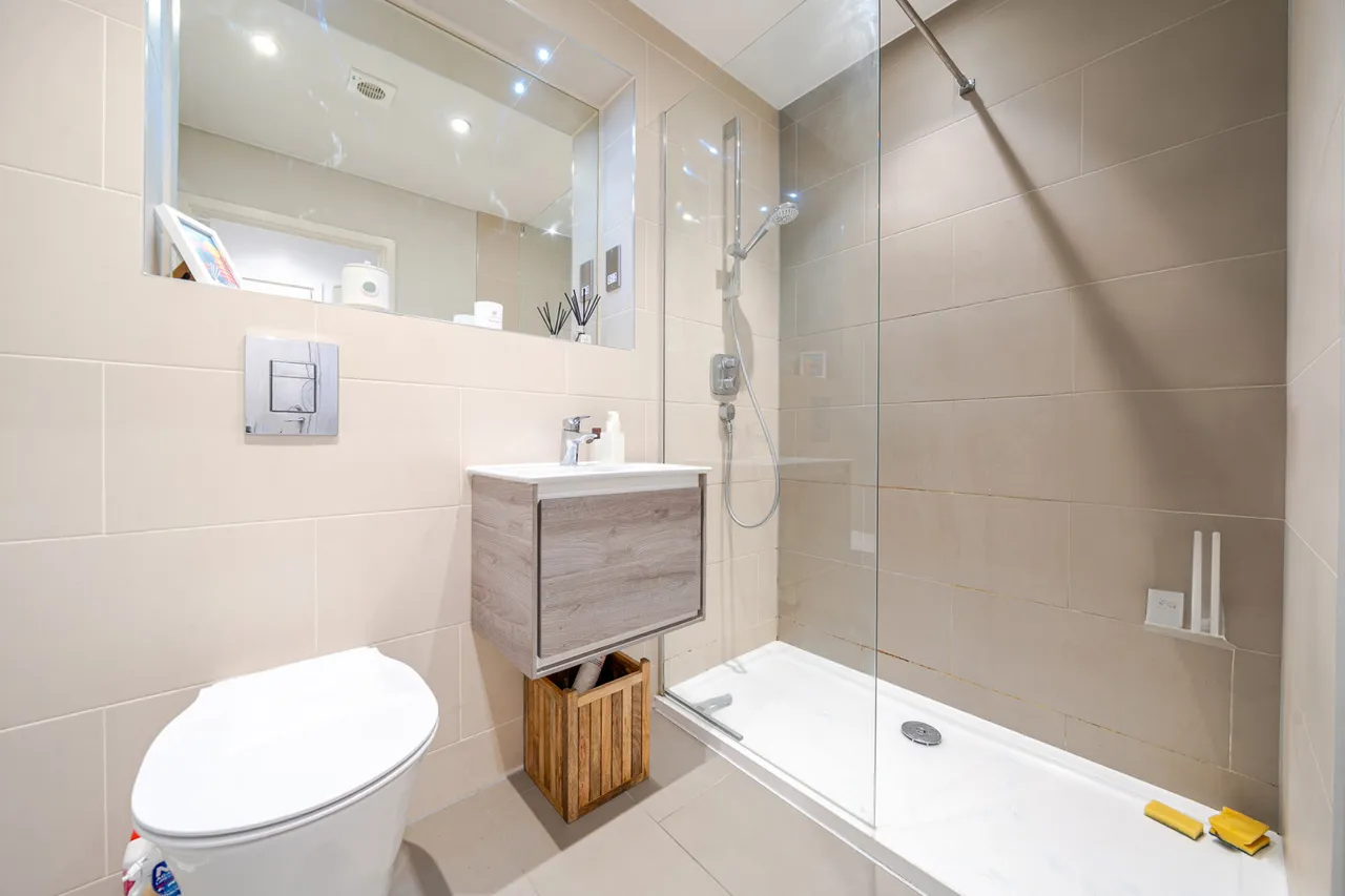 Field End Road, Ruislip, HA4, photo 10