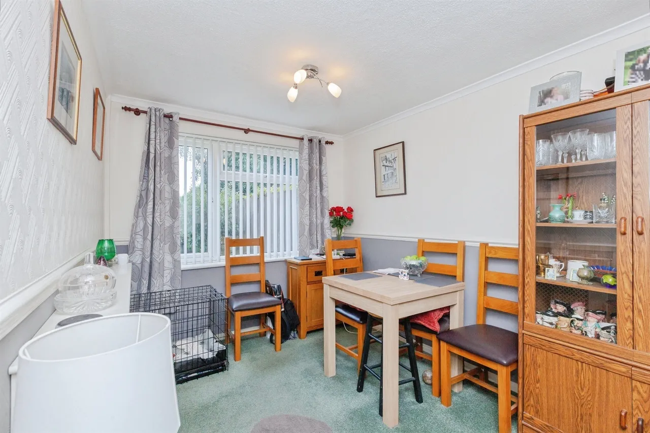 Newby Close, Whetstone, LE8, photo 8