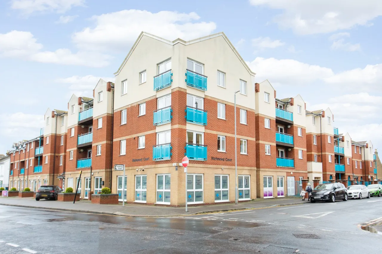 1 bed flat for sale, Richmond Street, Herne Bay, CT6