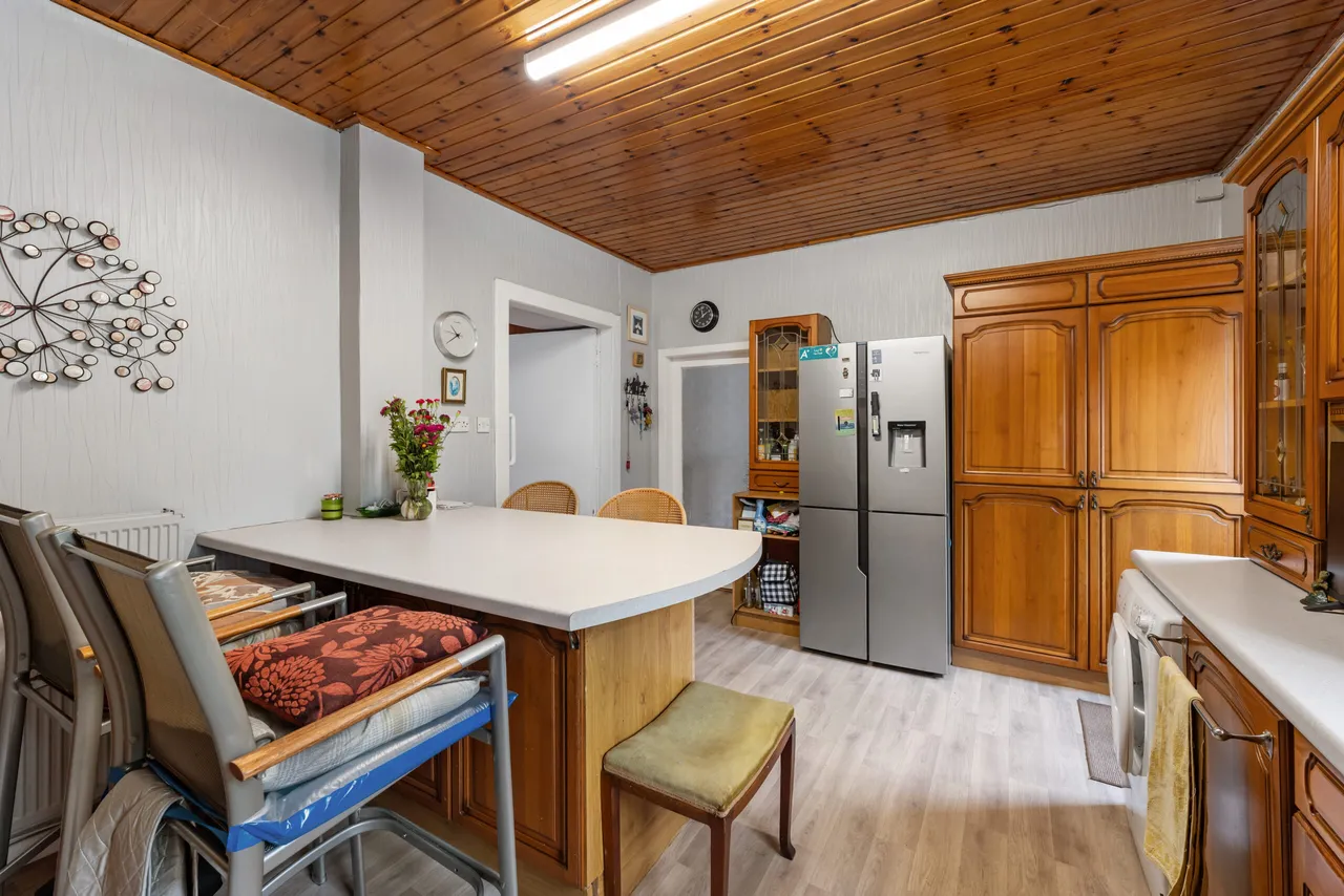 337 Albert Drive, Pollokshields, G41 5HJ, photo 8